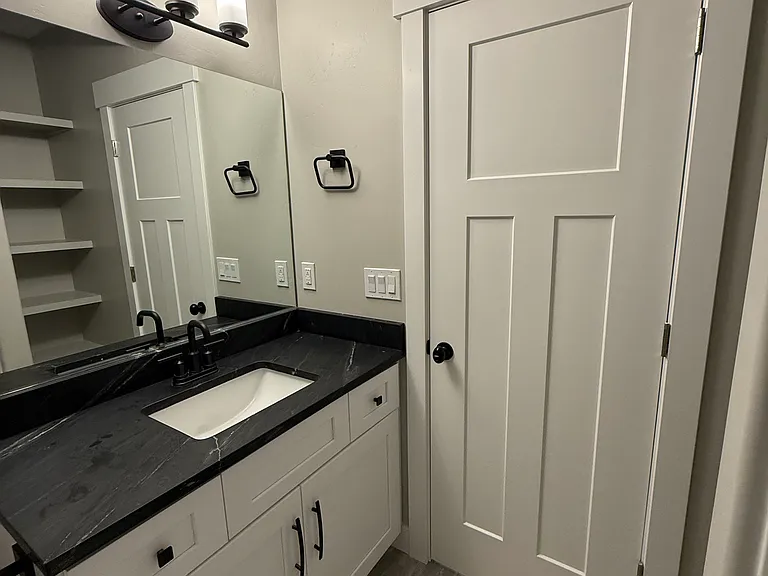1328 W Marwood Park Ln — Photo 11
