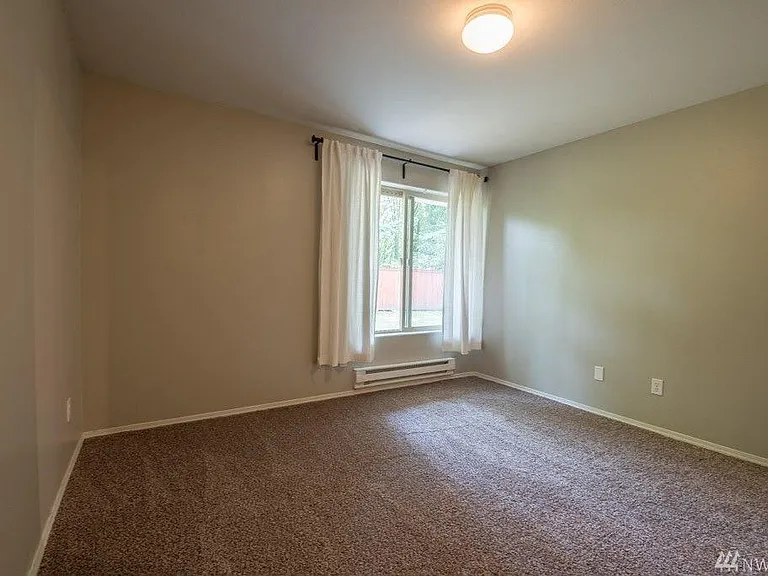 15335 Sunwood Blvd — Photo 10