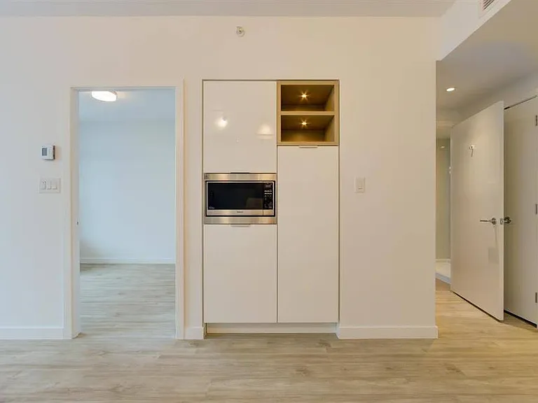 1661 Quebec St #1 — Photo 11