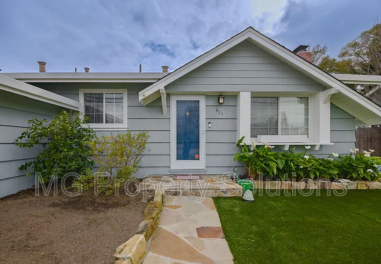 521 Rowland Blvd — Photo 4