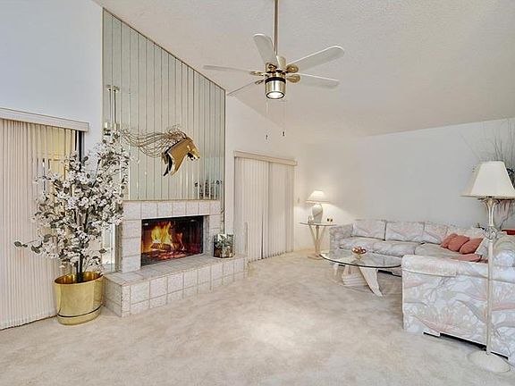 4th image of 1005 W Pebble Beach Cir