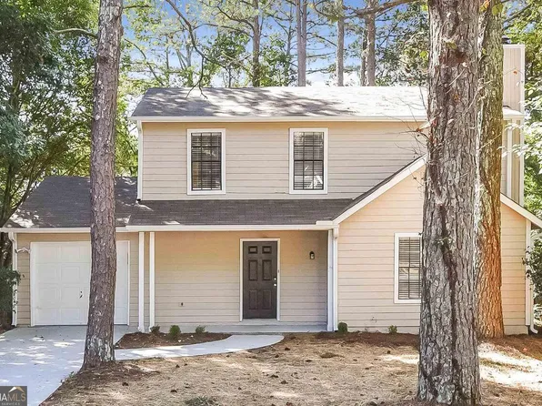 5463 Forest East Ln, Stone Mountain, GA 30088