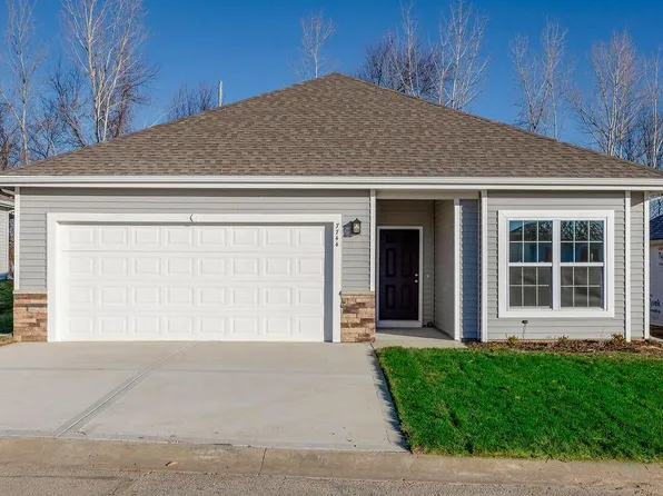12210 N Rhode Ct, Kansas City, MO 64163