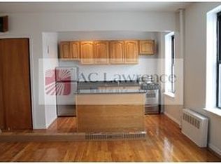 325 W 85th St, New York, NY 10024