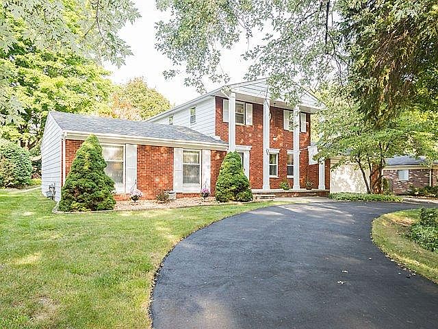1st image of 257 Edison Ave