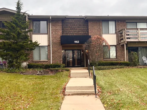 462 Raintree Ct #1B, Glen Ellyn, IL 60137