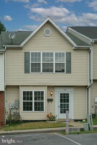 138 Georgetown Sq, Martinsburg, WV, 25401