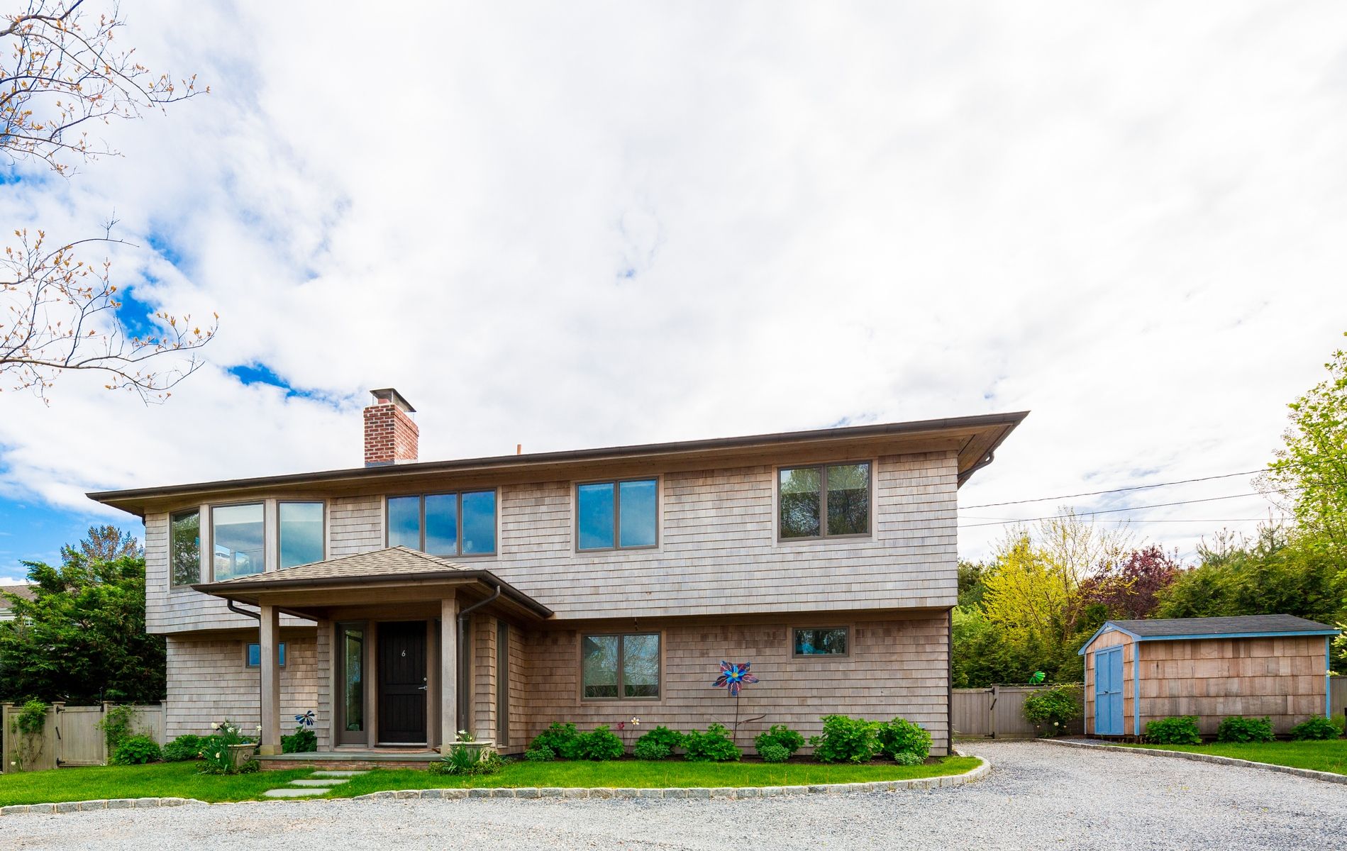 6 Sunset Dr, Sag Harbor, NY 11963 Out East