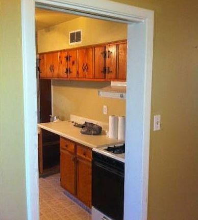 Dining Room & Kitchen