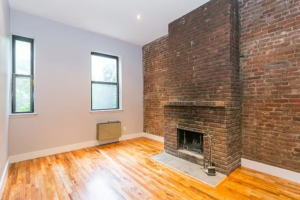 Rented by MNS | media 14