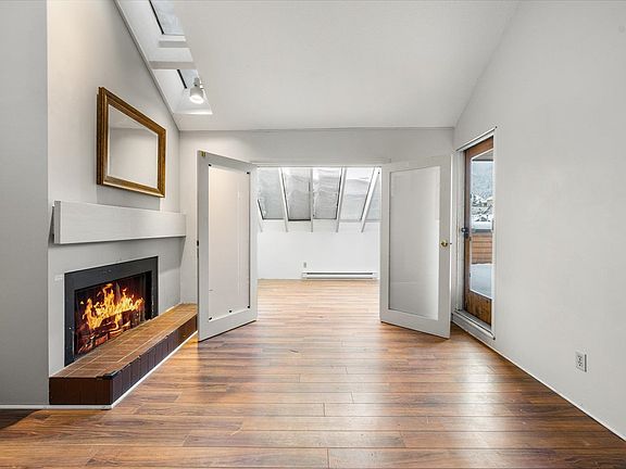 4th image of 4211 Sunshine Pl #15