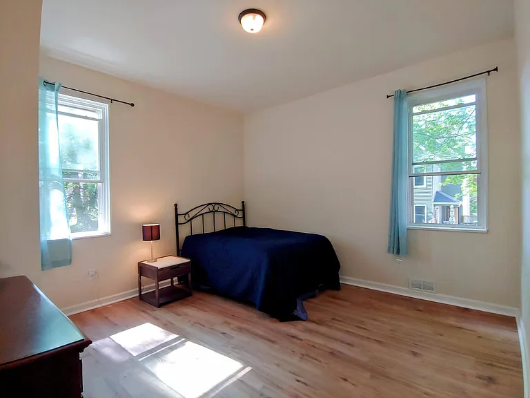 4014 Haldane St #1 — Photo 6
