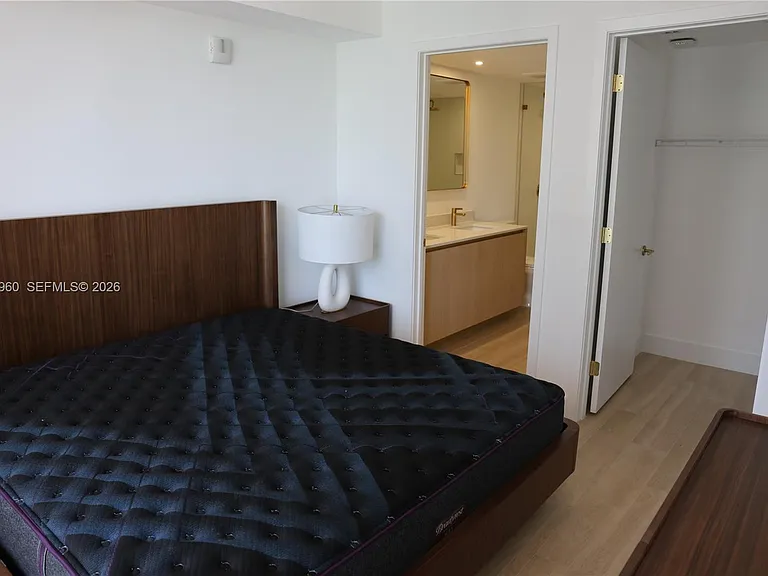 90 NE 32nd St #706 — Photo 14