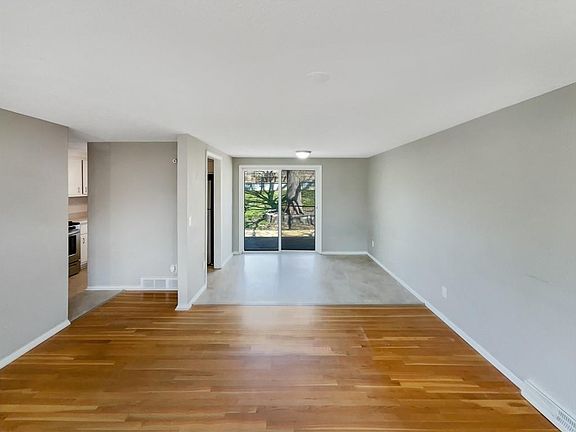 3rd image of 4416 NE Sunnybrook Ln