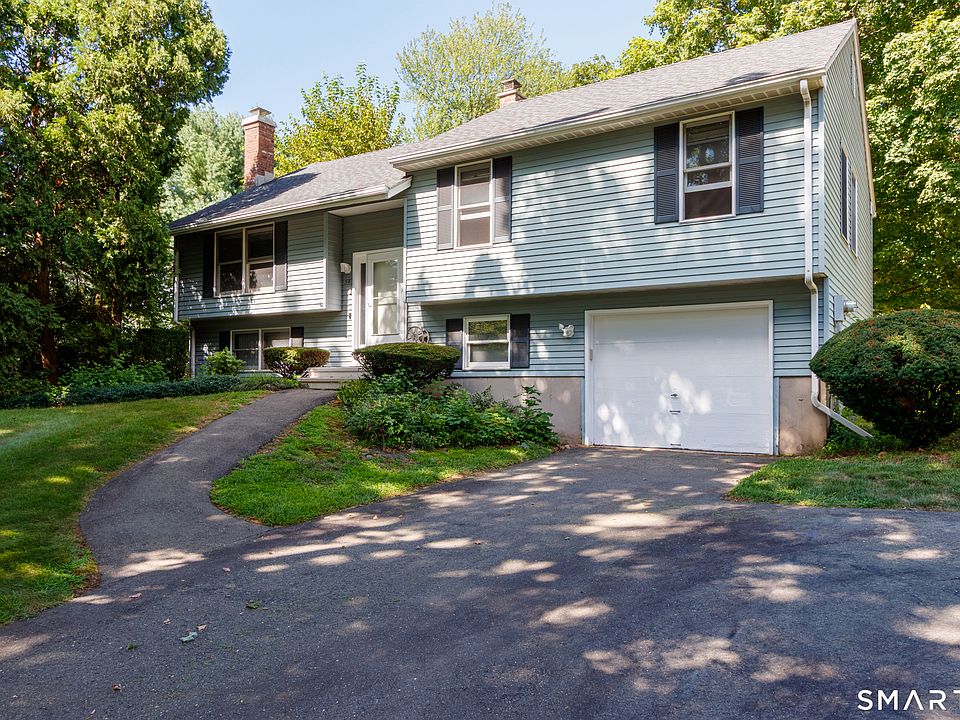 1st image of 54 Valley View Drive #54