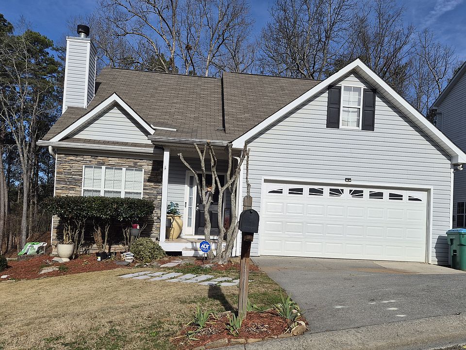 2nd image of 530 Hillcrest Cross Rd