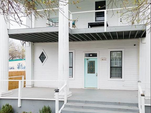 3rd image of 411 E Carson St #2