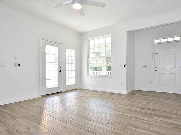 5th image of 3396 PARKCHESTER SQUARE BOULEVARD #104