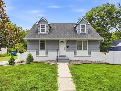 407 N Fairview Ave, Liberty, MO, 64068