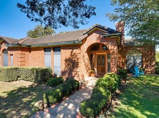 5 Parkside Rd, The Hills, TX 78738