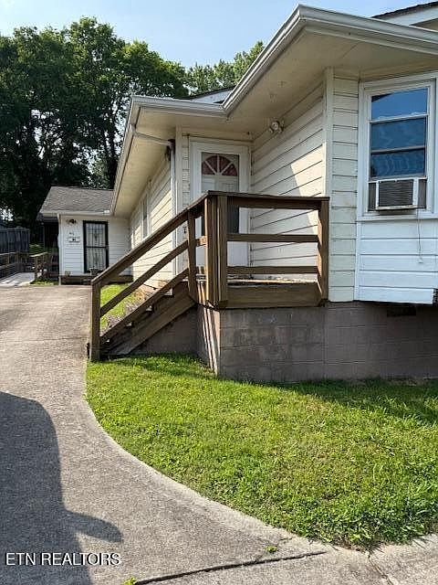 1st image of 805 Sewanee St