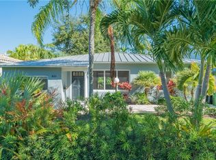 821 SE 11th Ct, Fort Lauderdale, FL 33316