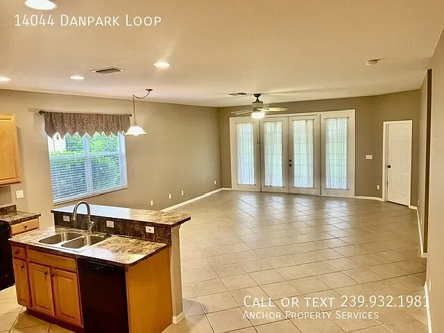 3 bed, 1830 sqft, $2,400 — Photo 4