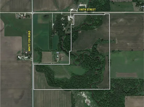 2 N White Fox Rd, Webster City, IA 50595