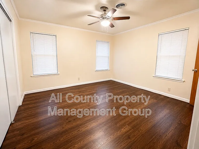 5016 Sabelle Ln — Photo 14
