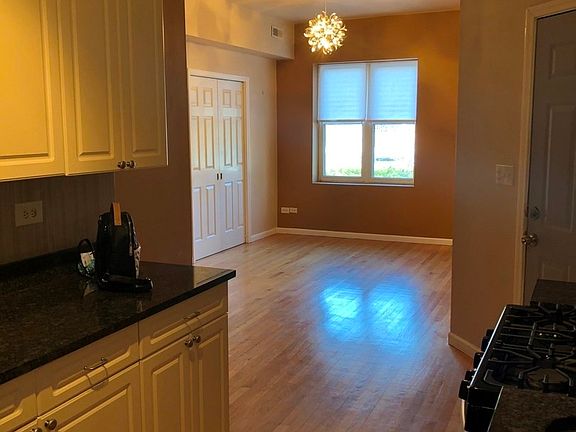 2nd image of 1125 E 61st St #1