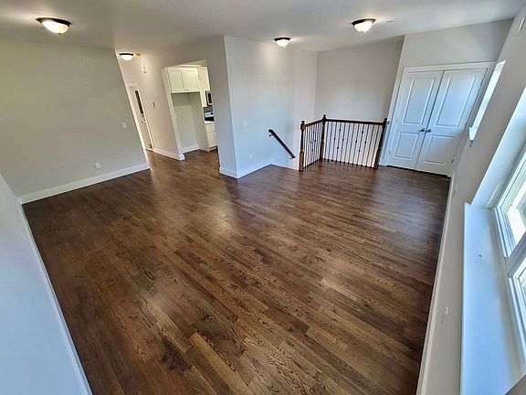 2nd image of 120 Jefferson Ave Floor 2