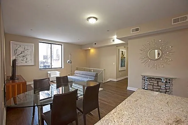 Sold by Park River | media 9