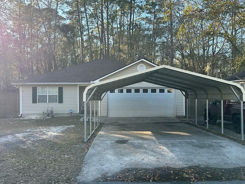 1st image of 2104 Pin Oak Cir
