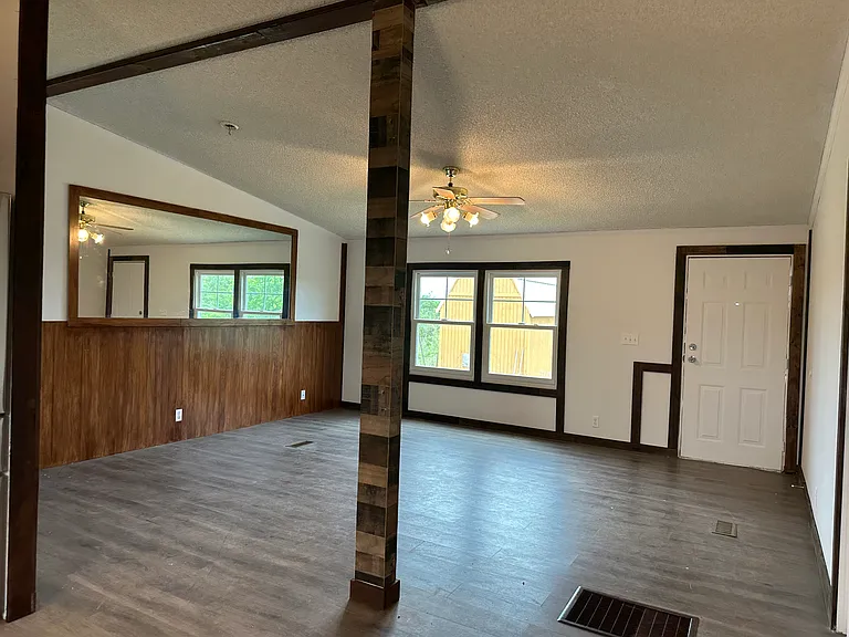 190 County Road 203 #2 — Photo 13
