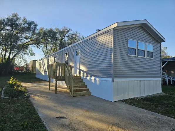 23 West Ct #El, El Dorado, KS 67042