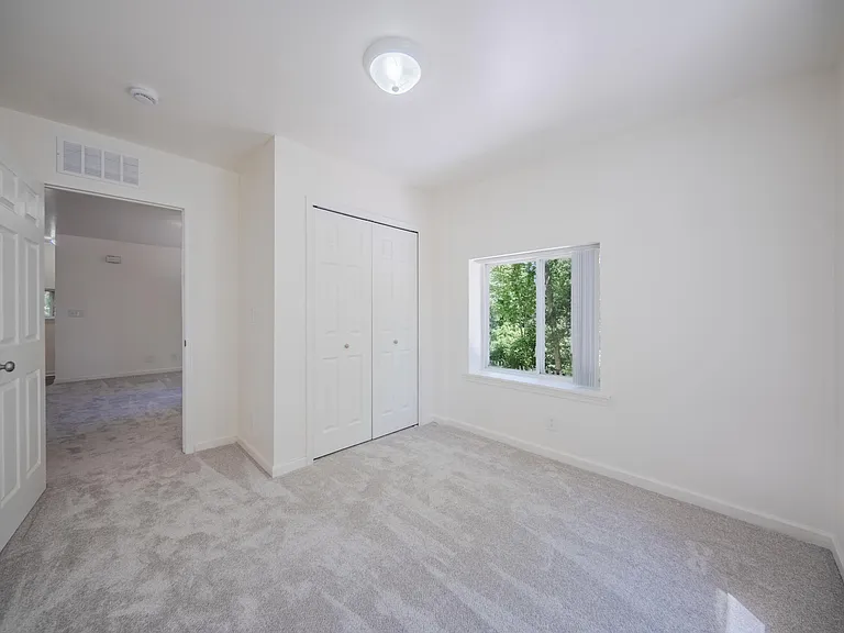 2472 Hawks Ave #2 — Photo 13