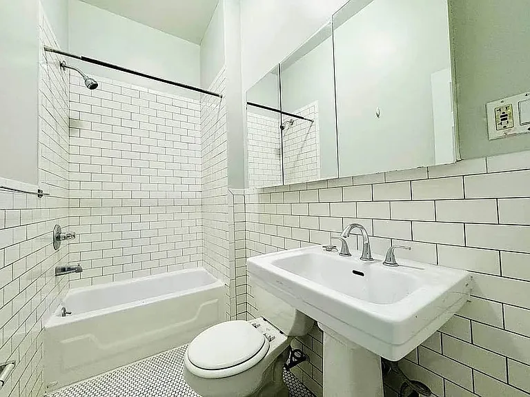 13 Saint Marks Pl #4F — Photo 11