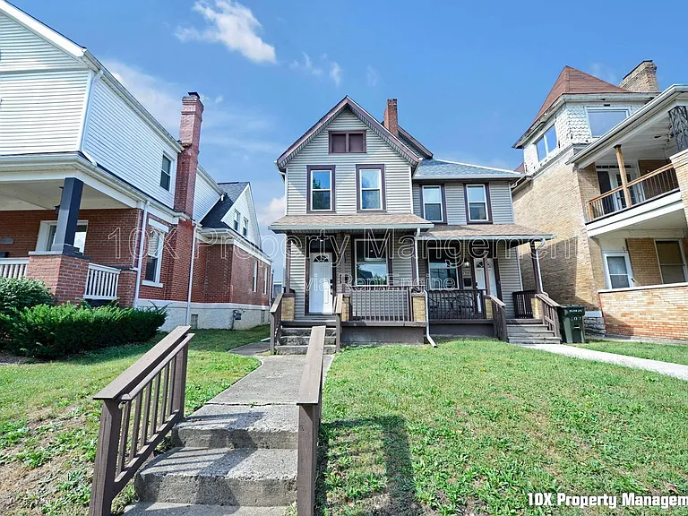 309 Wilson Ave — Photo 3