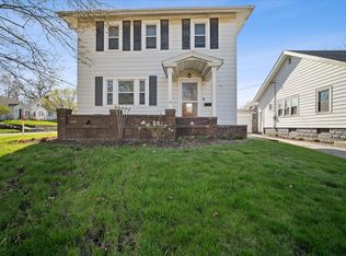 515 S State St, Bloomington, IL 61701