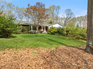 5 Mountain View Drive, Northport, NY 11768
