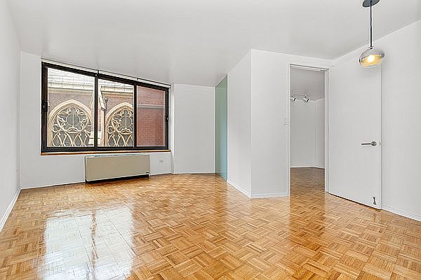 1st image of 155 W 70th St APT 7H