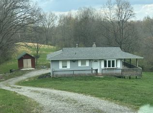 19200 Young Rd, Guysville, OH 45735