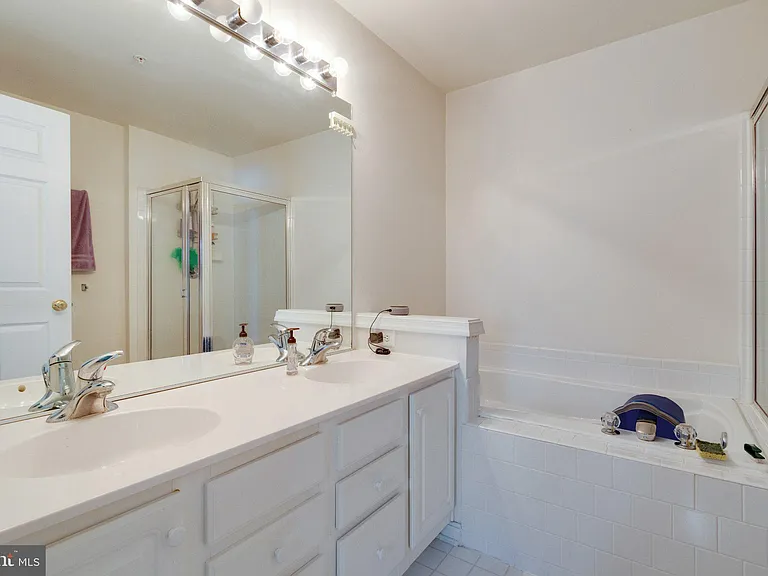 12729 Fair Crest Ct #39-301 — Photo 29