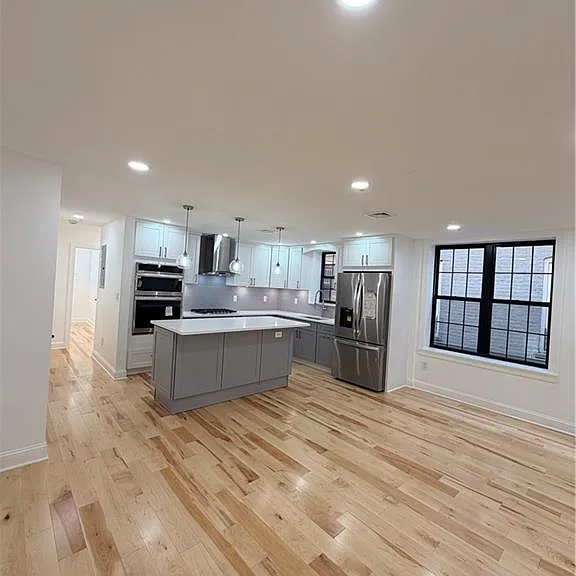550 Jamaica Ave #2 — Photo 2