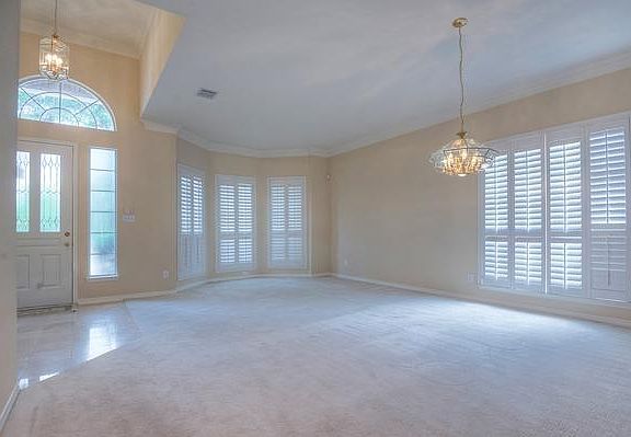 entry with stacked formals