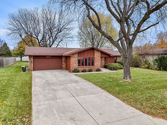 2nd image of 4707 Woodstock Dr