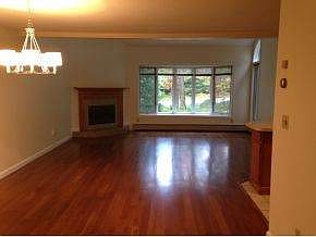 Beautiful oak floors