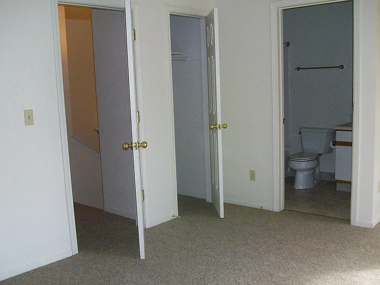 1033 Ralston St #3 — Photo 3