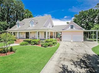 164 Jesuit Bend Dr, Belle Chasse, LA 70037