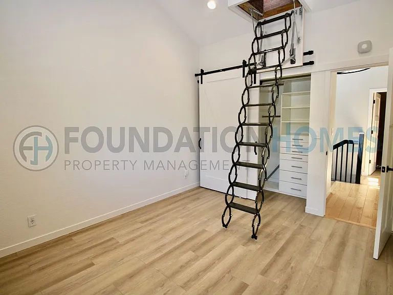 47 Willow Ln — Photo 11